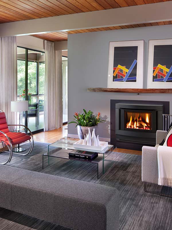 Cannon Canterbury Inbuilt Gas Log Fire in Black - Insitu