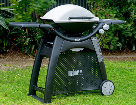 weber q 3100 titanium bbq lifestyle