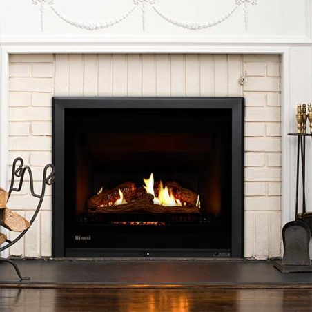 Rinnai 750 Gas Fireplace Lifestyle